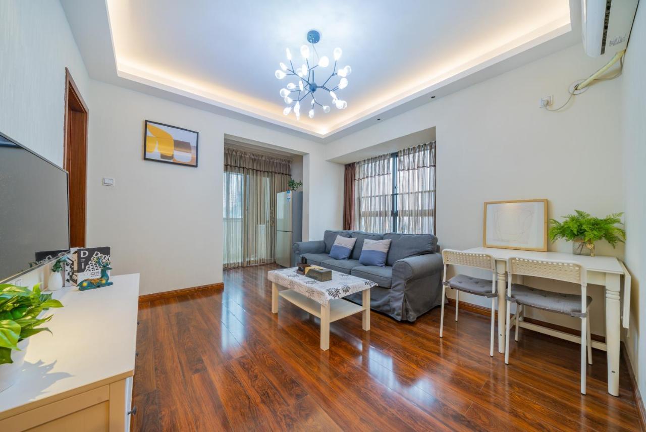 Yue Ke Apartment - Changbin Road Branch Чунцин Экстерьер фото