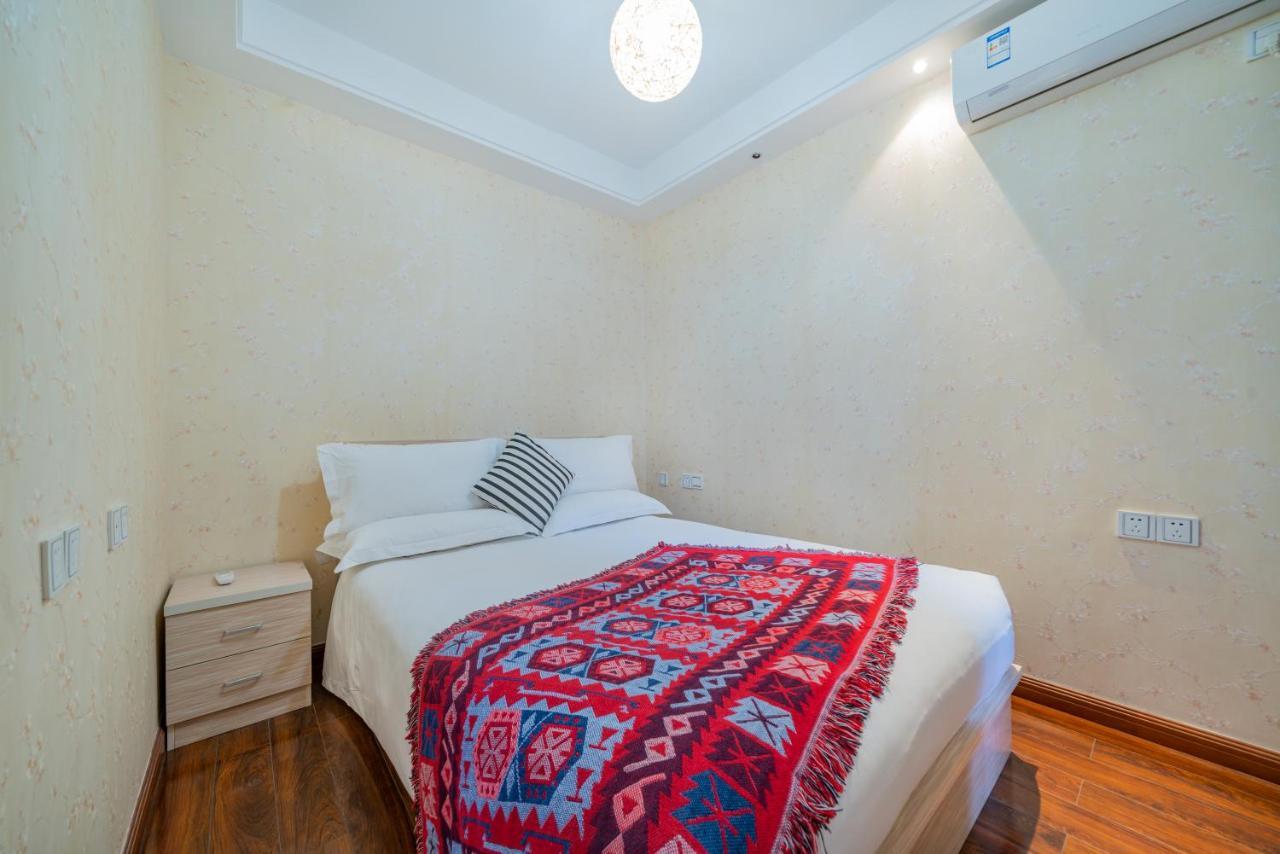 Yue Ke Apartment - Changbin Road Branch Чунцин Экстерьер фото